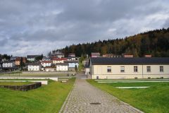 Flossenburg-59b1a372685fbe00110208db