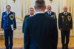 Prezident Slovenskej republiky vymenoval a povýšil generálov