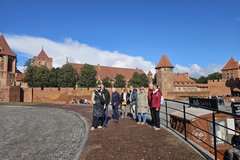 Cesta členov Klubu generálov SR do Poľska