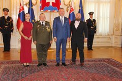 Prezident Slovenskej republiky vymenoval a povýšil generálov