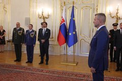 Prezident Slovenskej republiky vymenoval a povýšil generálov