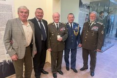 Členská schôdza Klubu generálov SR vo Vojenskom historickom múzeu Piešťany a stretnutie s našimi podporovateľmi